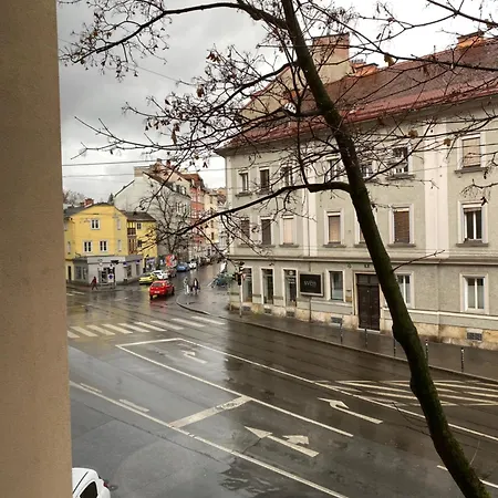 Grazbachgasse Apartament